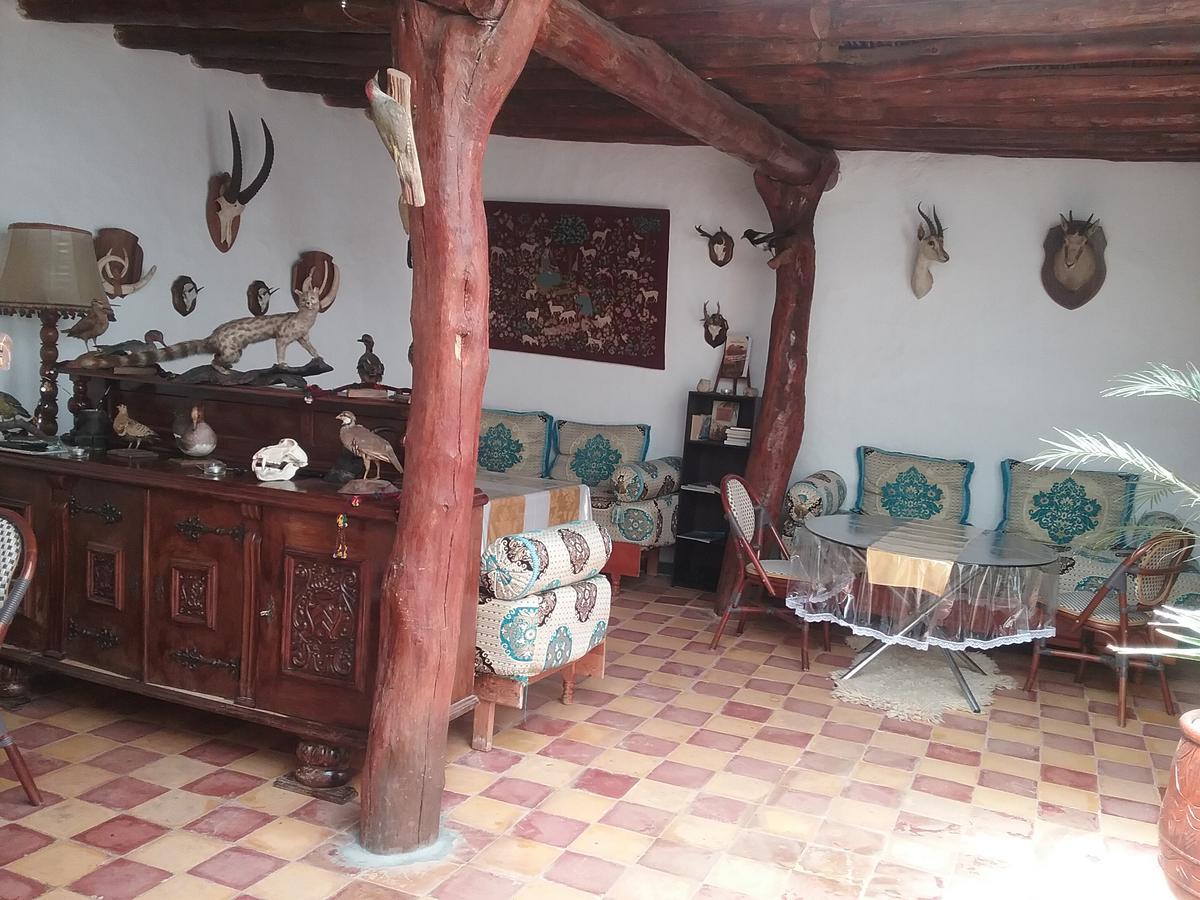 Relais De Tahla Hotel Aïn Bou Mahdi Екстериор снимка